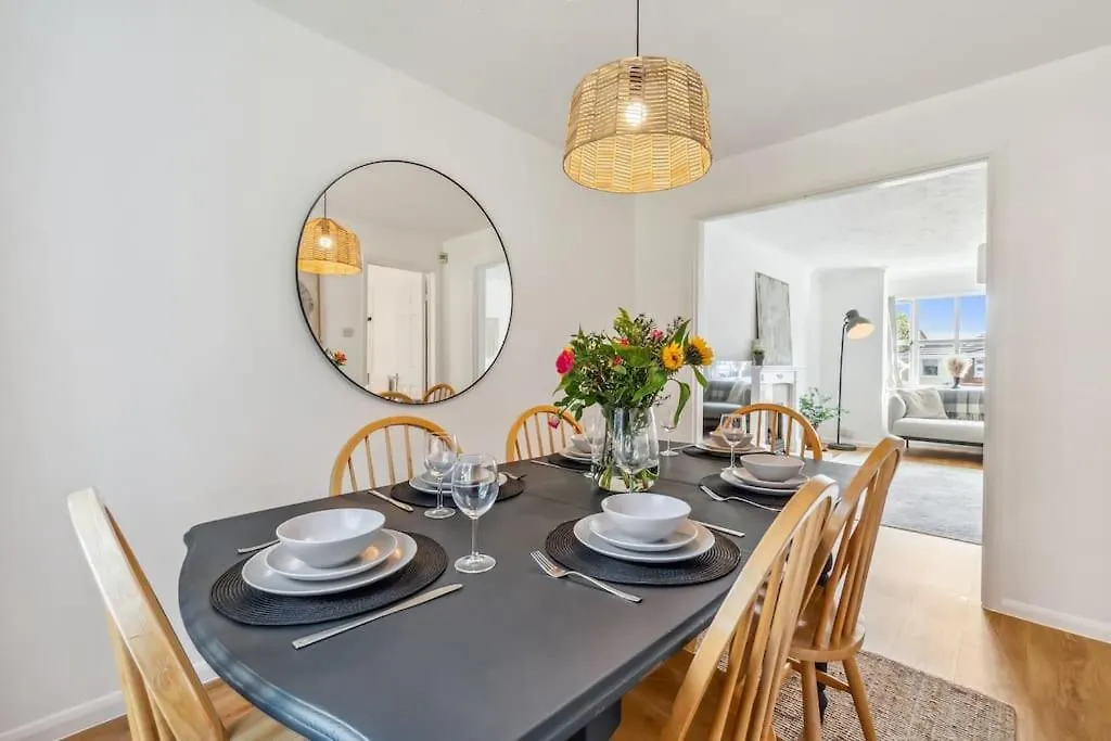 Holiday home Veitch Gardens - Perfect Spot To Explore Exeter United Kingdom